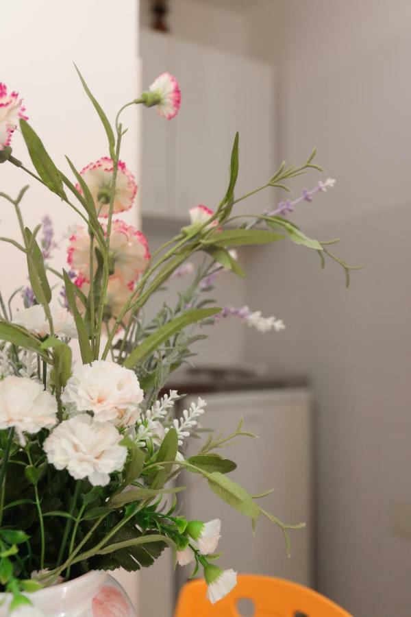 Studio Apartment Ana ซูเปตาร์ ภายนอก รูปภาพ