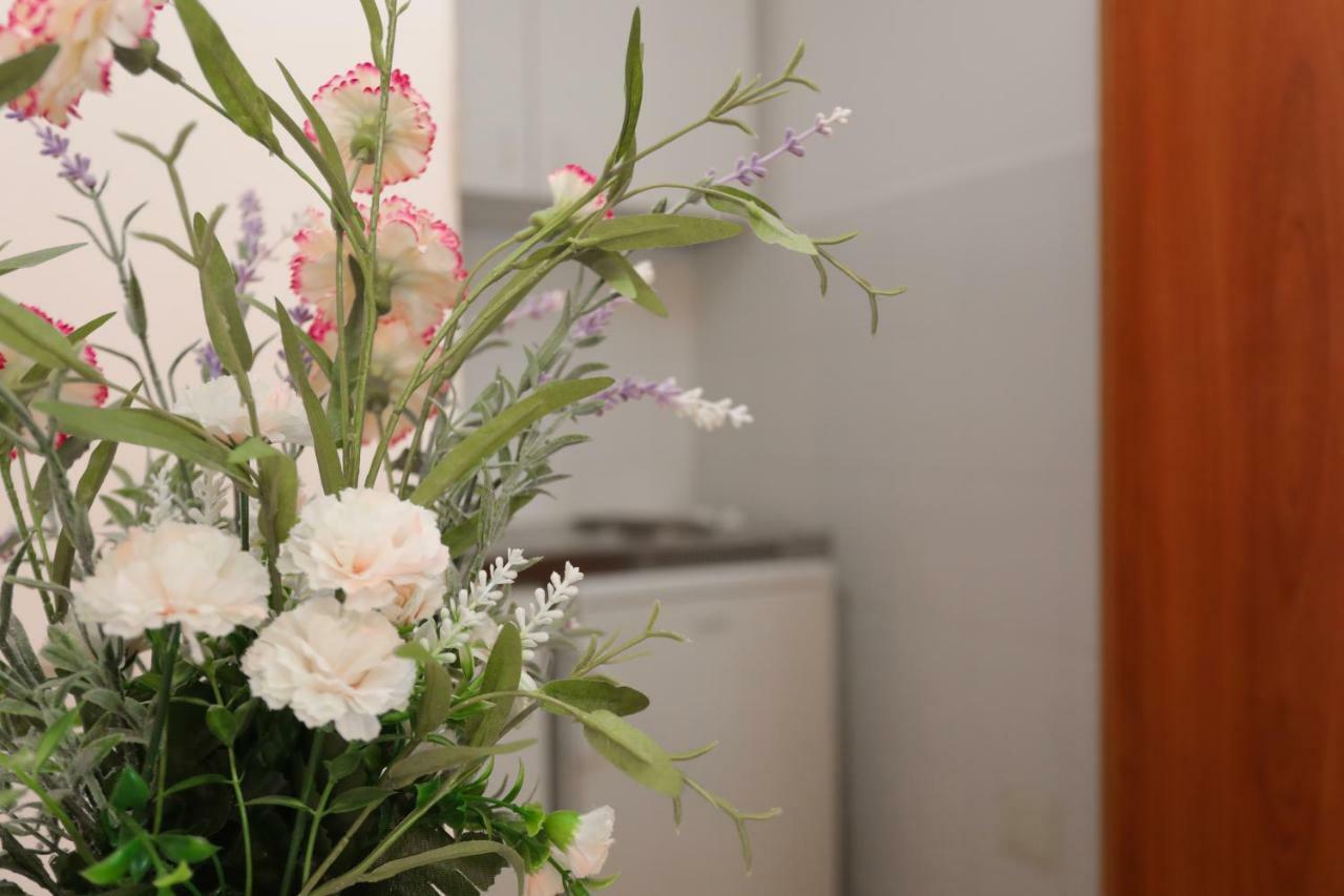 Studio Apartment Ana ซูเปตาร์ ภายนอก รูปภาพ